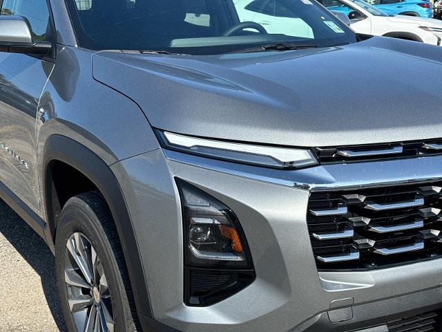 new 2025 Chevrolet Equinox car, priced at $30,035