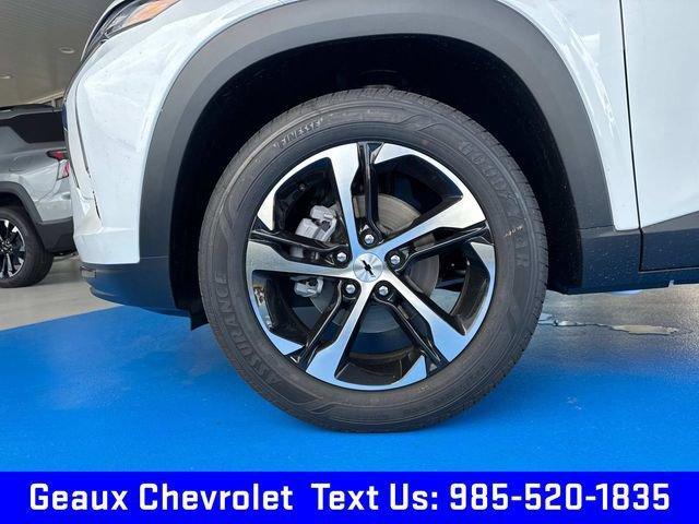 new 2025 Chevrolet Trax car, priced at $23,330