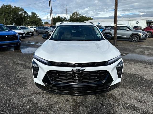 new 2025 Chevrolet Trax car, priced at $25,940