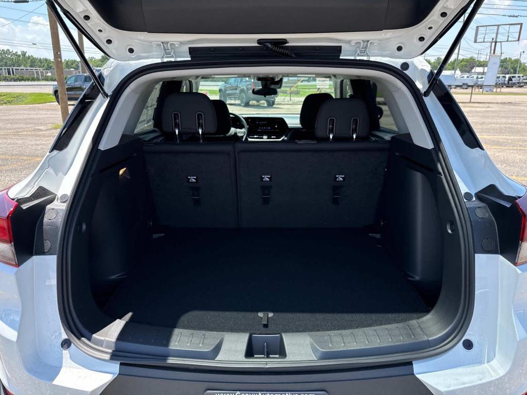 new 2026 Chevrolet TrailBlazer car, priced at $25,120