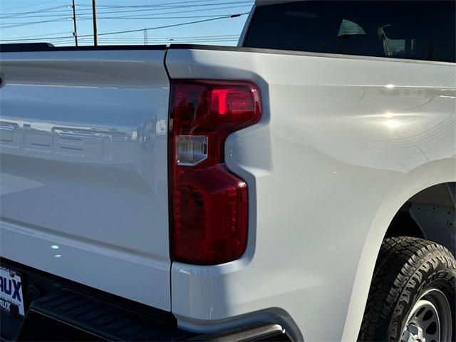 new 2025 Chevrolet Silverado 1500 car, priced at $44,165