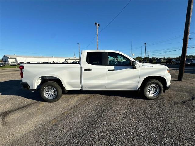 new 2025 Chevrolet Silverado 1500 car, priced at $44,165