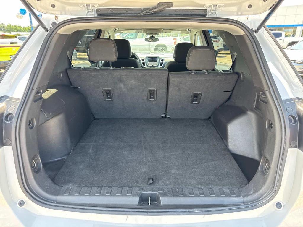used 2023 Chevrolet Equinox car, priced at $22,997
