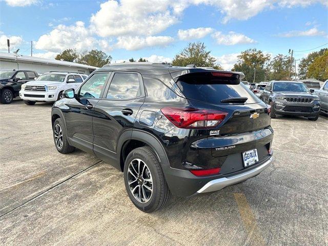 used 2024 Chevrolet TrailBlazer car, priced at $25,997