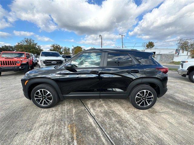 used 2024 Chevrolet TrailBlazer car, priced at $25,997