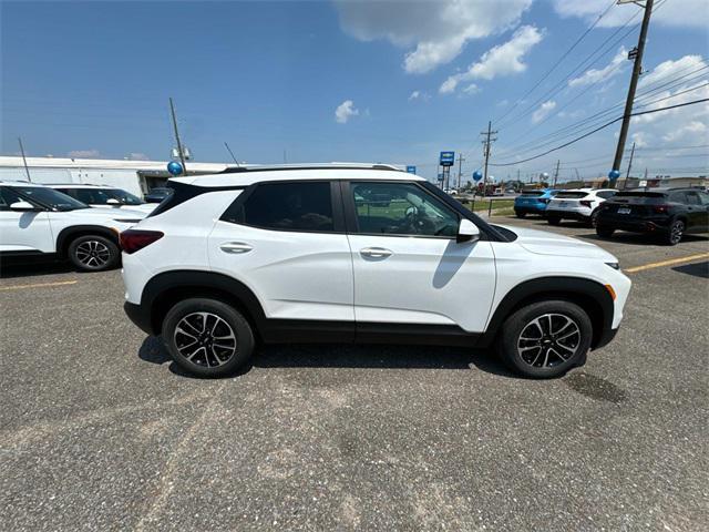 new 2024 Chevrolet TrailBlazer car, priced at $27,160