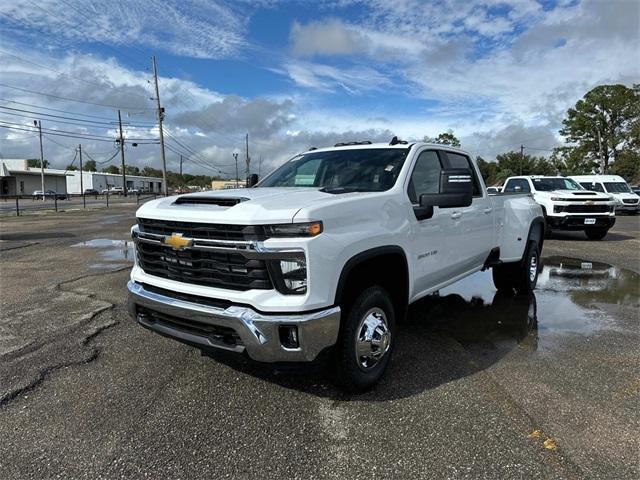 new 2025 Chevrolet Silverado 3500 car, priced at $67,050