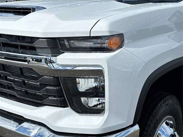 new 2025 Chevrolet Silverado 3500 car, priced at $67,050