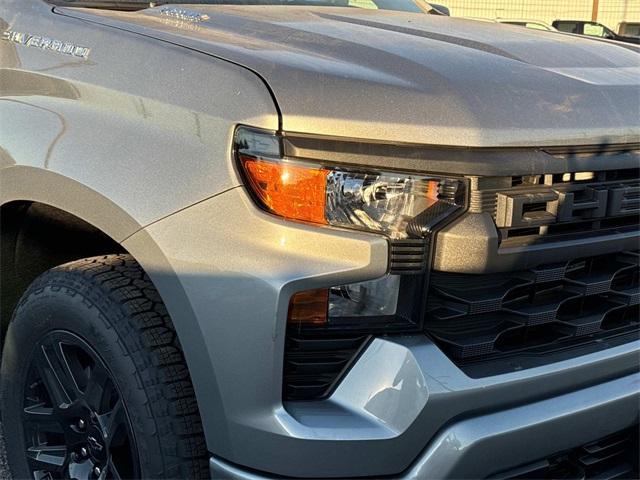 new 2025 Chevrolet Silverado 1500 car, priced at $40,170