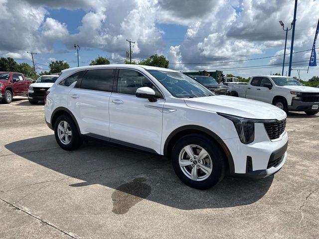 used 2024 Kia Sorento car, priced at $26,271