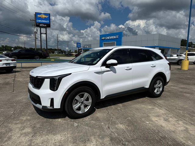 used 2024 Kia Sorento car, priced at $26,271