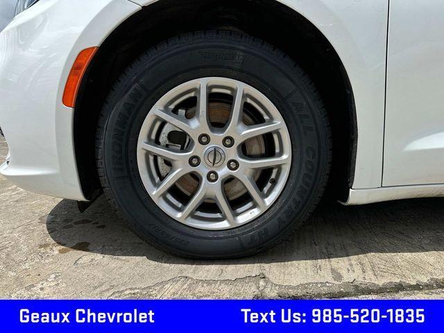 used 2022 Chrysler Pacifica car, priced at $22,997