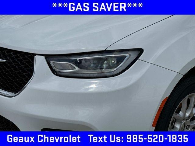 used 2022 Chrysler Pacifica car, priced at $21,997
