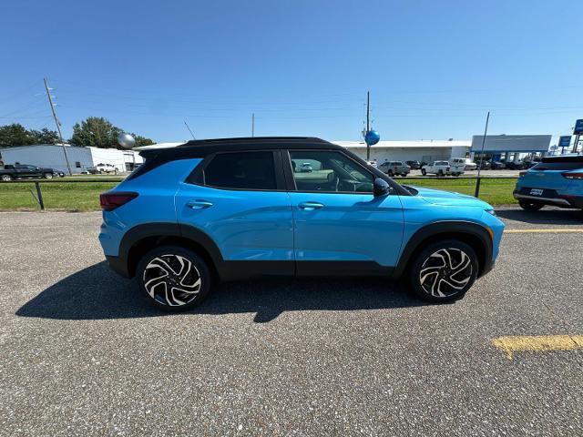 new 2025 Chevrolet TrailBlazer car, priced at $28,785