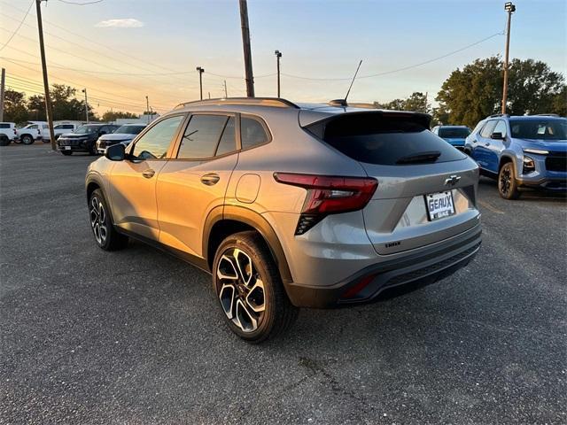 new 2025 Chevrolet Trax car, priced at $26,625