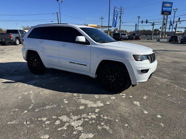 used 2017 Jeep Grand Cherokee car, priced at $15,497