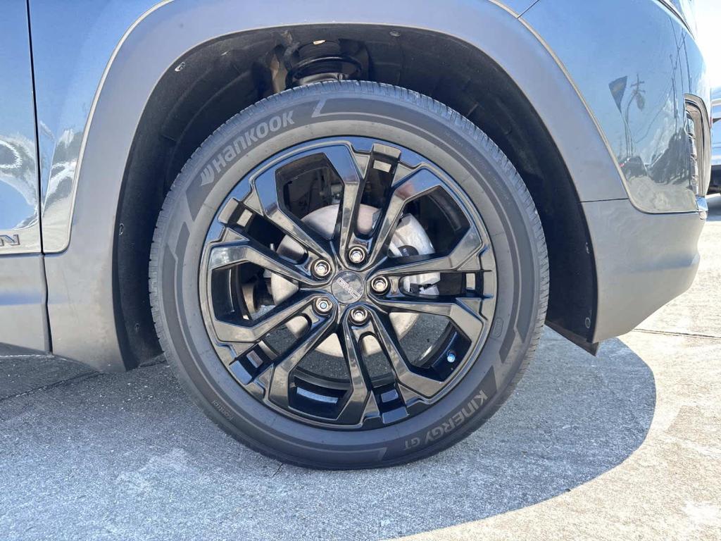used 2021 GMC Terrain car, priced at $19,297