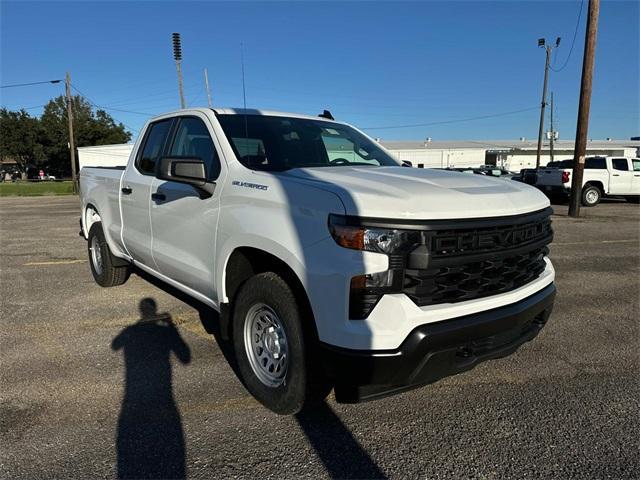 new 2025 Chevrolet Silverado 1500 car, priced at $43,665