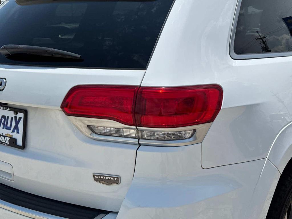 used 2021 Jeep Grand Cherokee car, priced at $29,670