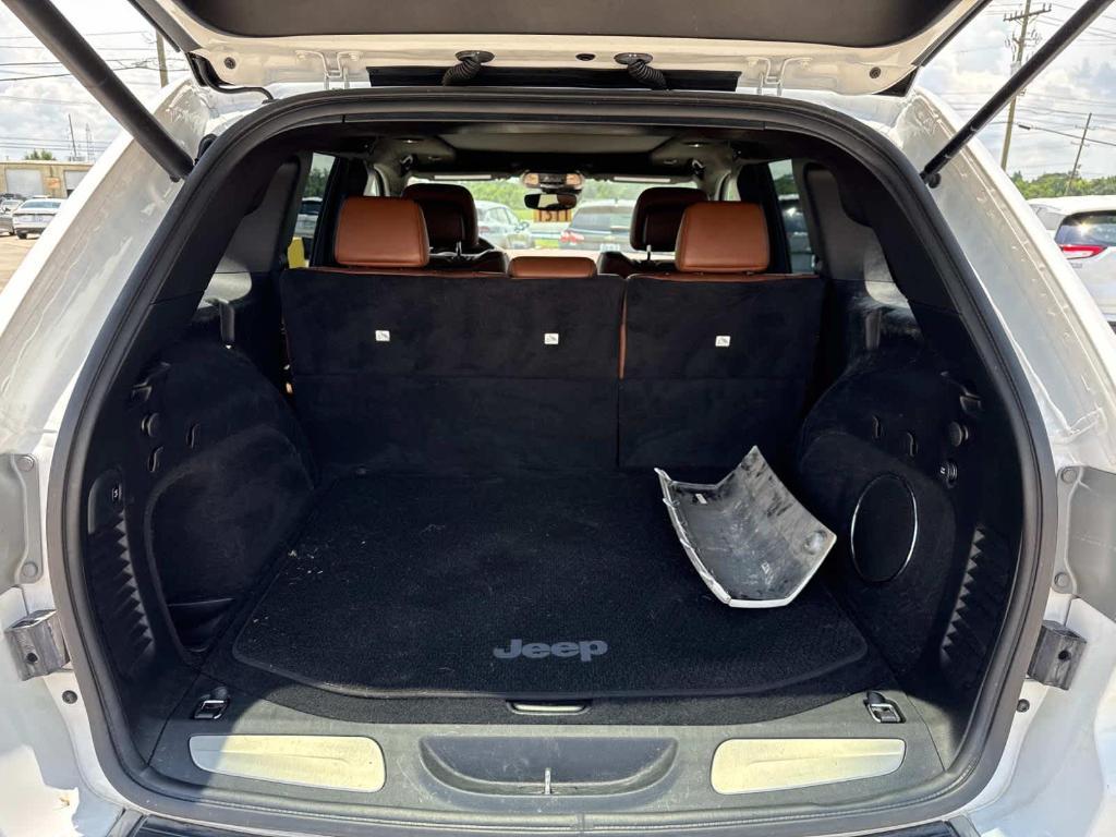 used 2021 Jeep Grand Cherokee car, priced at $29,670