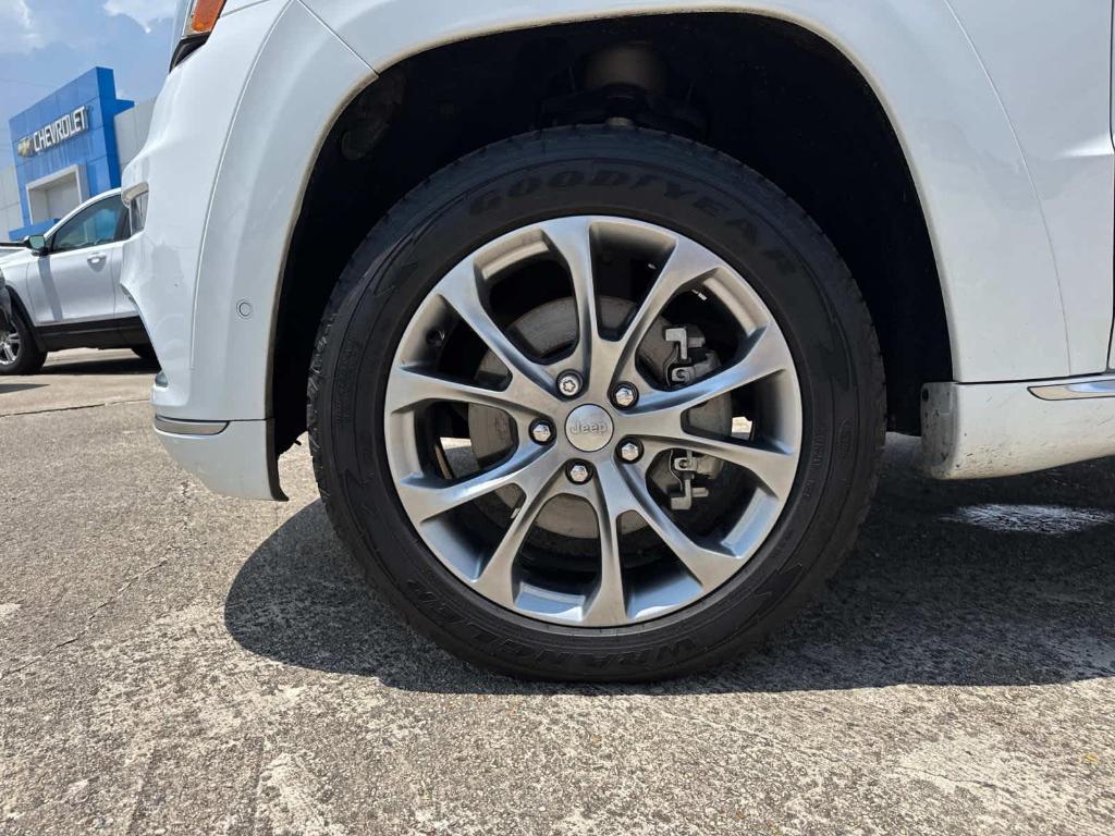 used 2021 Jeep Grand Cherokee car, priced at $29,670