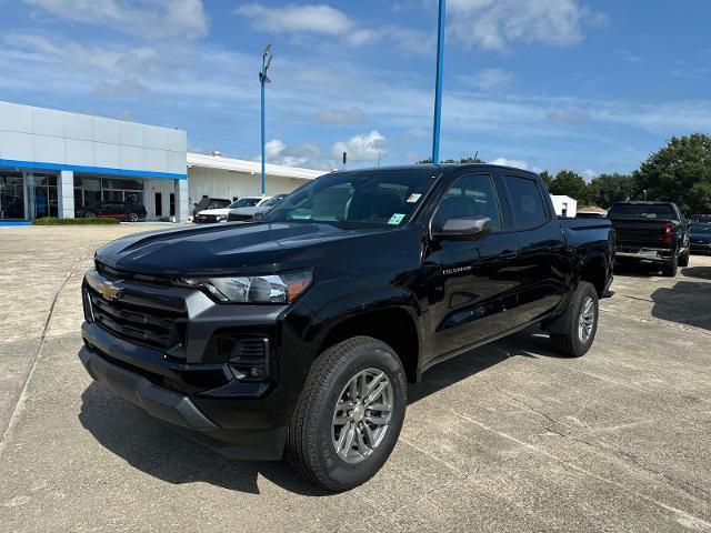 new 2024 Chevrolet Colorado car, priced at $35,670