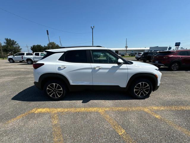 new 2024 Chevrolet TrailBlazer car, priced at $29,505