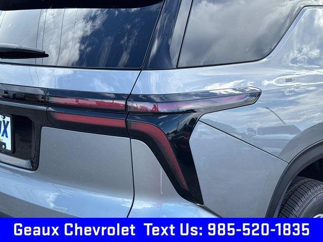 new 2025 Chevrolet Traverse car, priced at $43,895