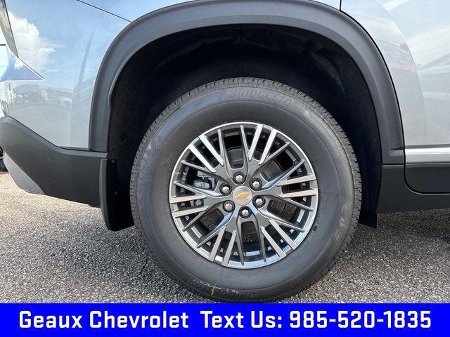 new 2025 Chevrolet Traverse car, priced at $43,895