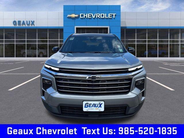 new 2025 Chevrolet Traverse car, priced at $43,895