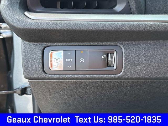 new 2025 Chevrolet Traverse car, priced at $43,895