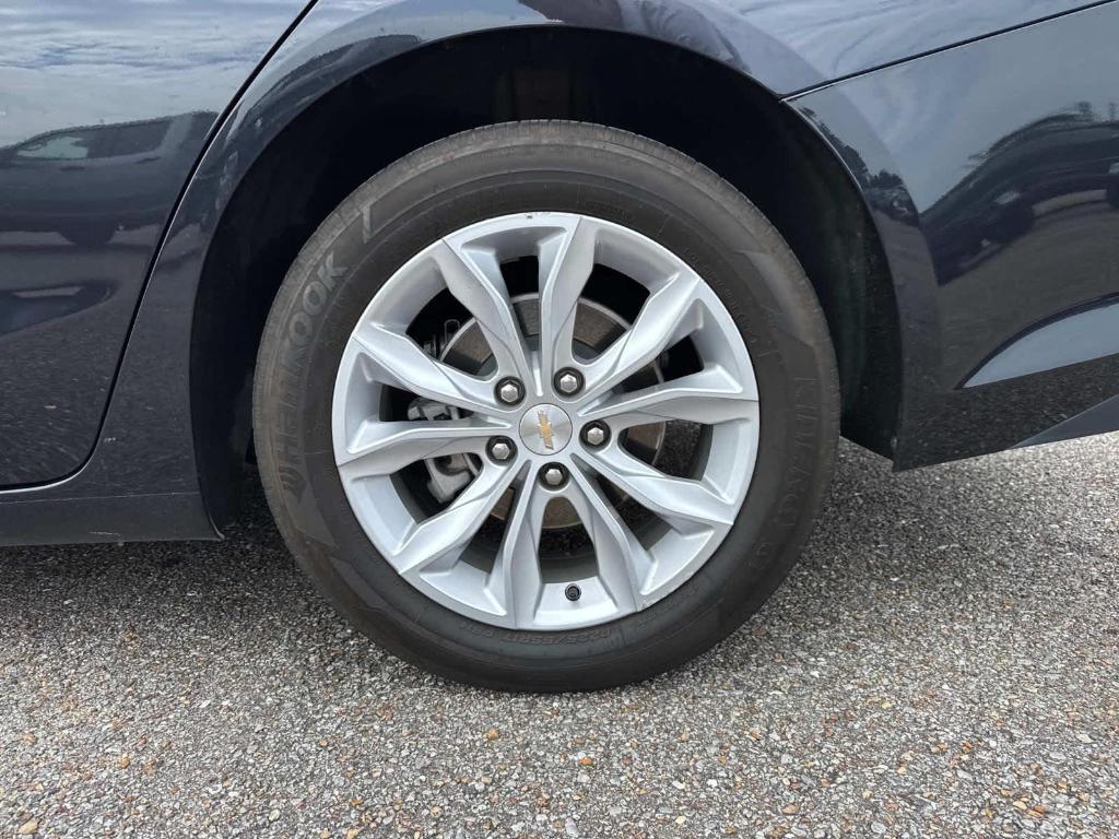 used 2023 Chevrolet Malibu car, priced at $17,990