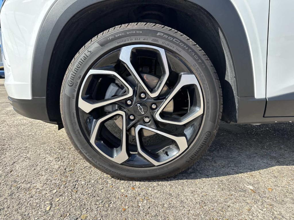 used 2025 Chevrolet Trax car, priced at $24,550