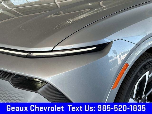 new 2025 Chevrolet Equinox EV car, priced at $43,220