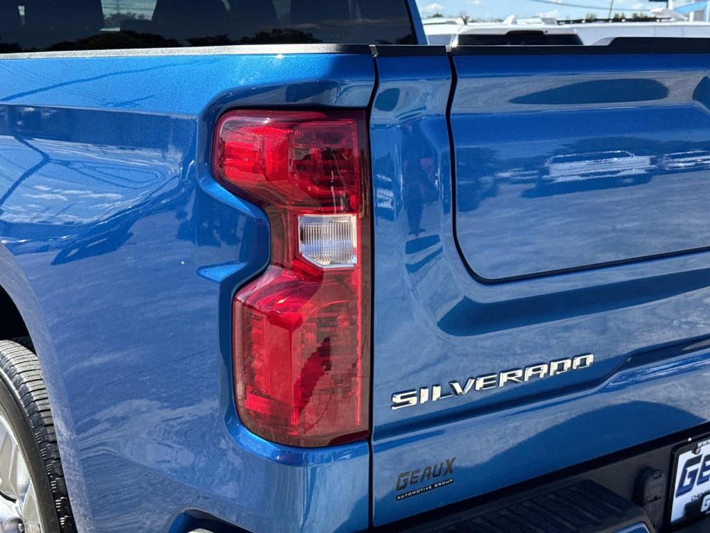 used 2022 Chevrolet Silverado 1500 car, priced at $27,345
