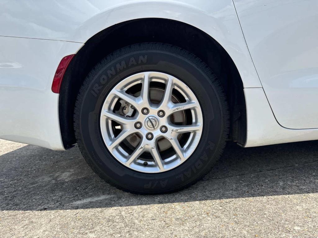 used 2022 Chrysler Pacifica car, priced at $21,997