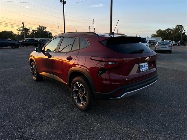 new 2025 Chevrolet Trax car, priced at $24,525