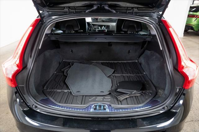 used 2016 Volvo V60 Cross Country car, priced at $17,790