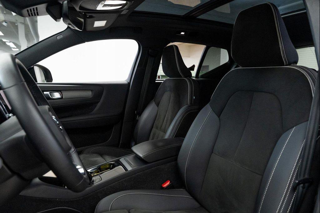 used 2022 Volvo XC40 Recharge Pure Electric car, priced at $25,190