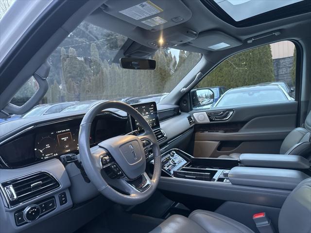 used 2019 Lincoln Navigator car, priced at $36,990