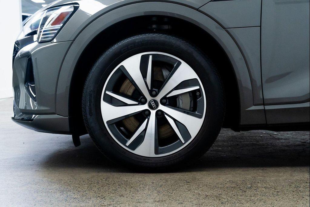 used 2024 Audi Q8 e-tron car, priced at $37,490