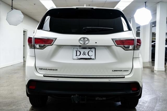 used 2015 Toyota Highlander car, priced at $18,790