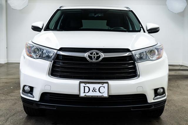 used 2015 Toyota Highlander car, priced at $18,790