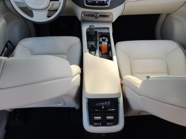 used 2023 Volvo XC90 Recharge Plug-In Hybrid car, priced at $47,990