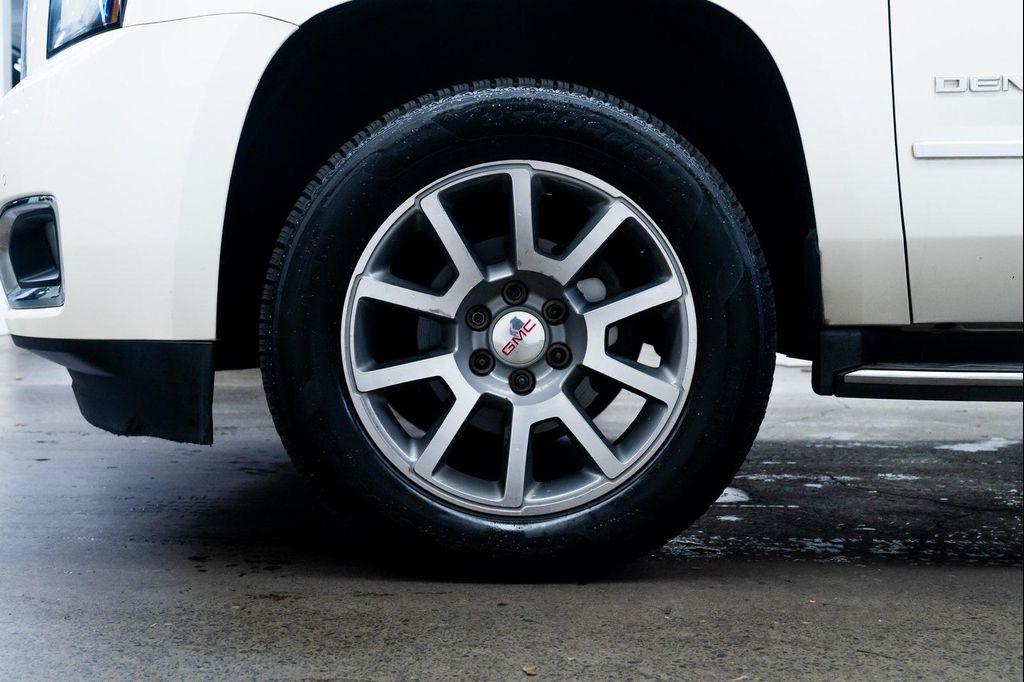 used 2015 GMC Yukon XL car, priced at $21,990