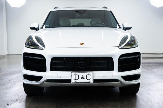 used 2023 Porsche Cayenne E-Hybrid car, priced at $89,590