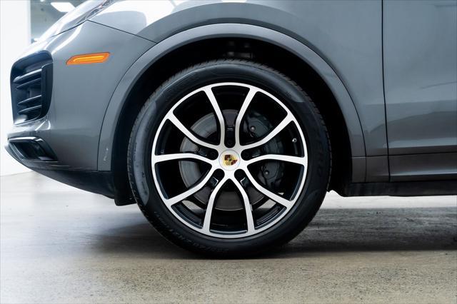 used 2019 Porsche Cayenne car, priced at $38,290