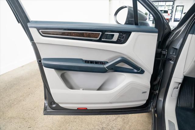 used 2019 Porsche Cayenne car, priced at $38,290
