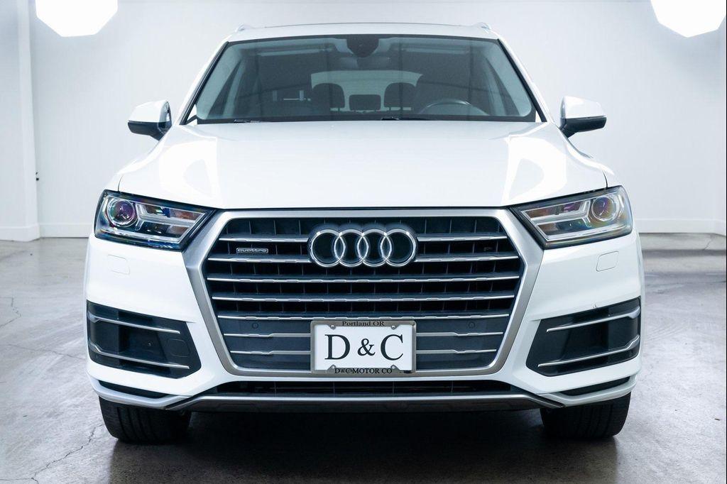 used 2018 Audi Q7 car, priced at $19,990