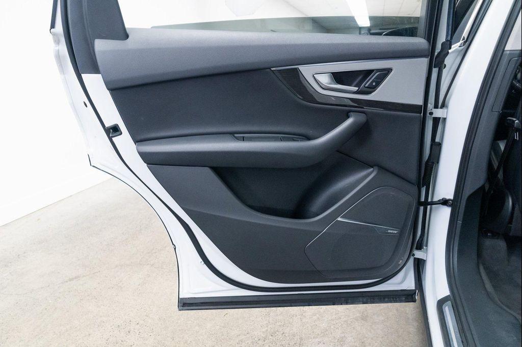 used 2018 Audi Q7 car, priced at $19,990